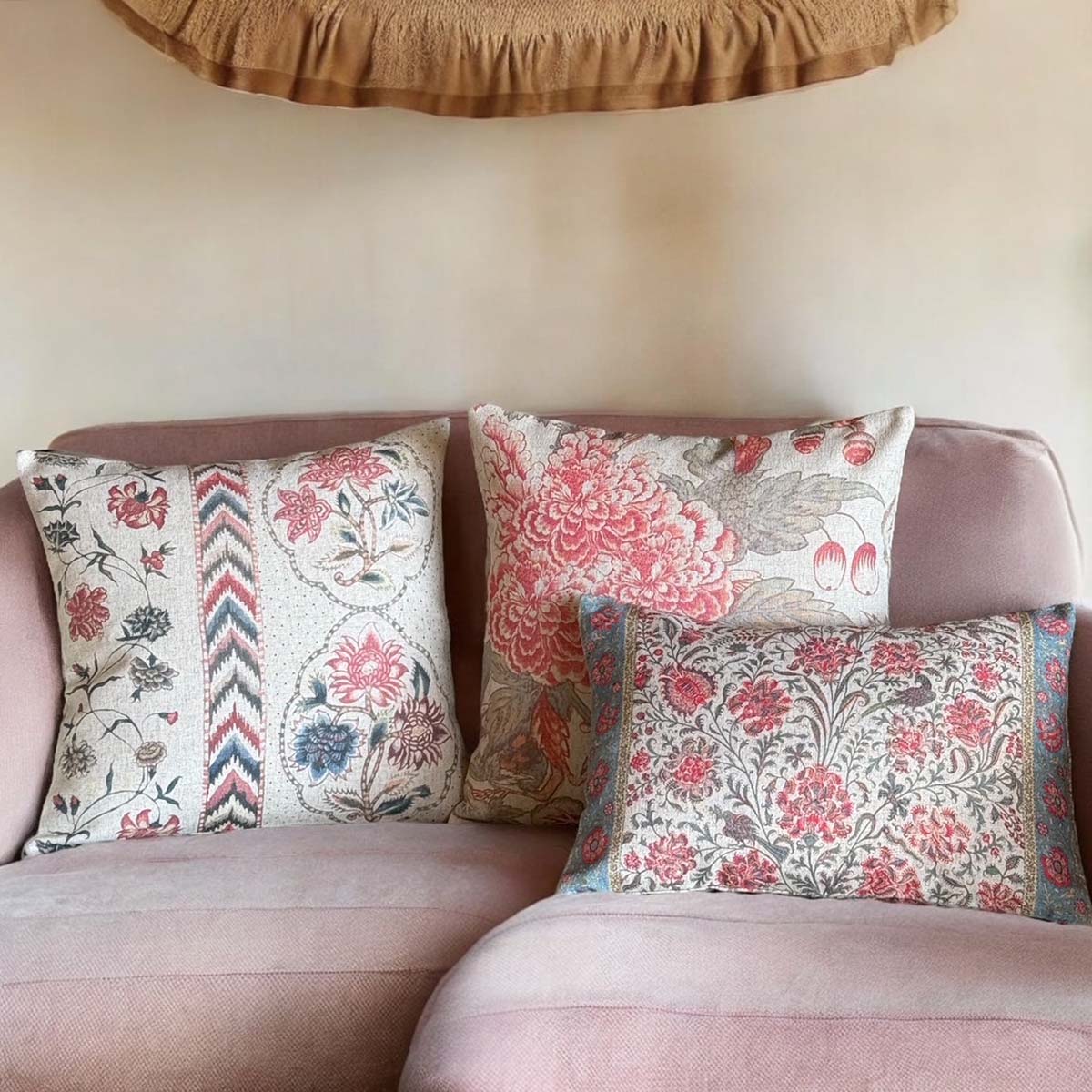 Vanessa cushion