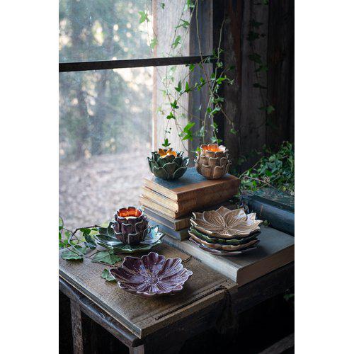 Green Lily Dish Assortment