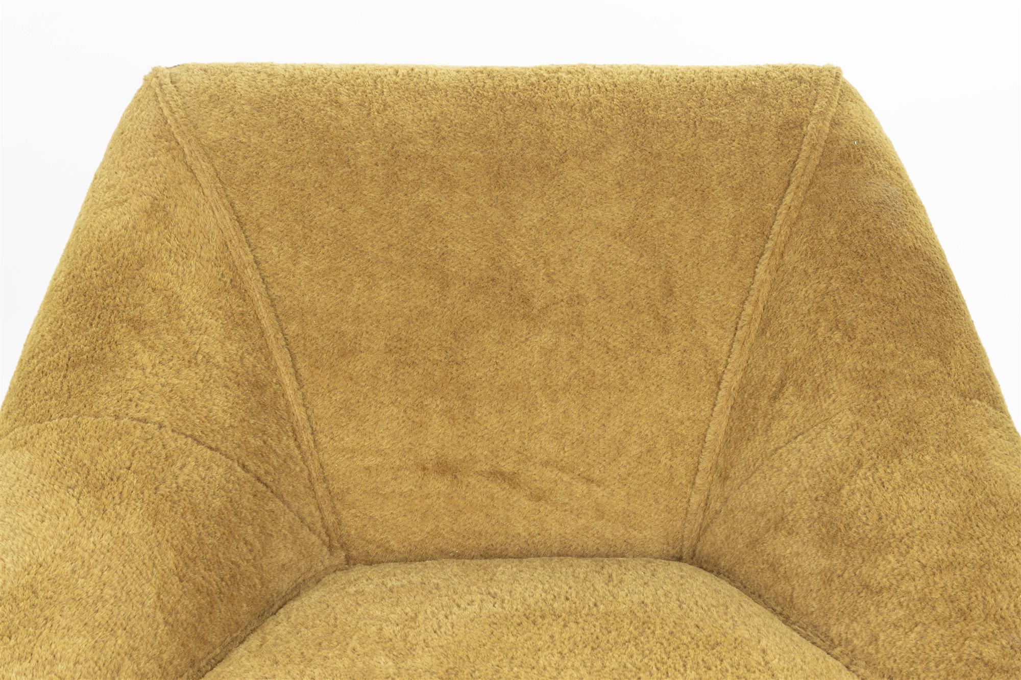 Ochre Lounge Chair