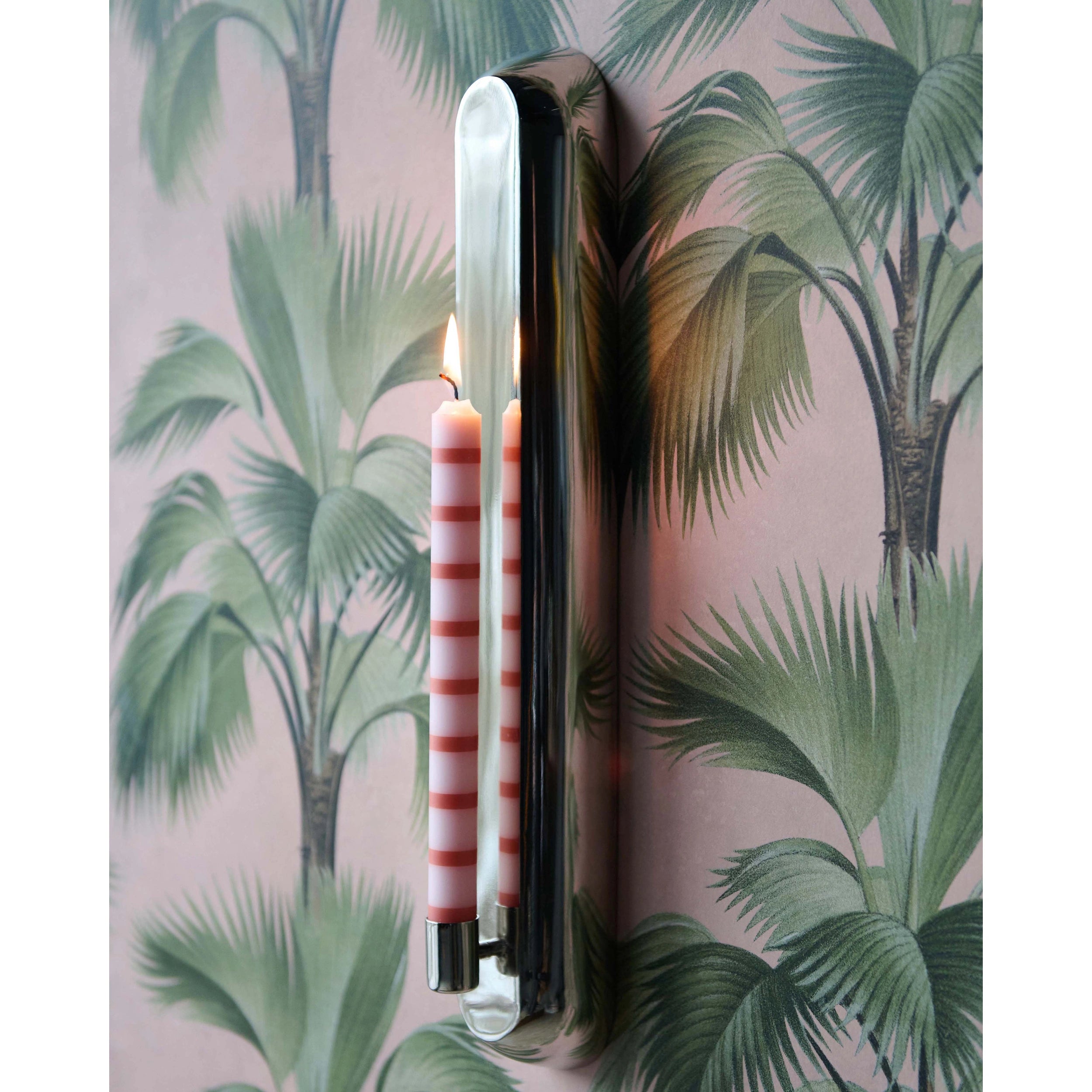 Avery Candle Holder