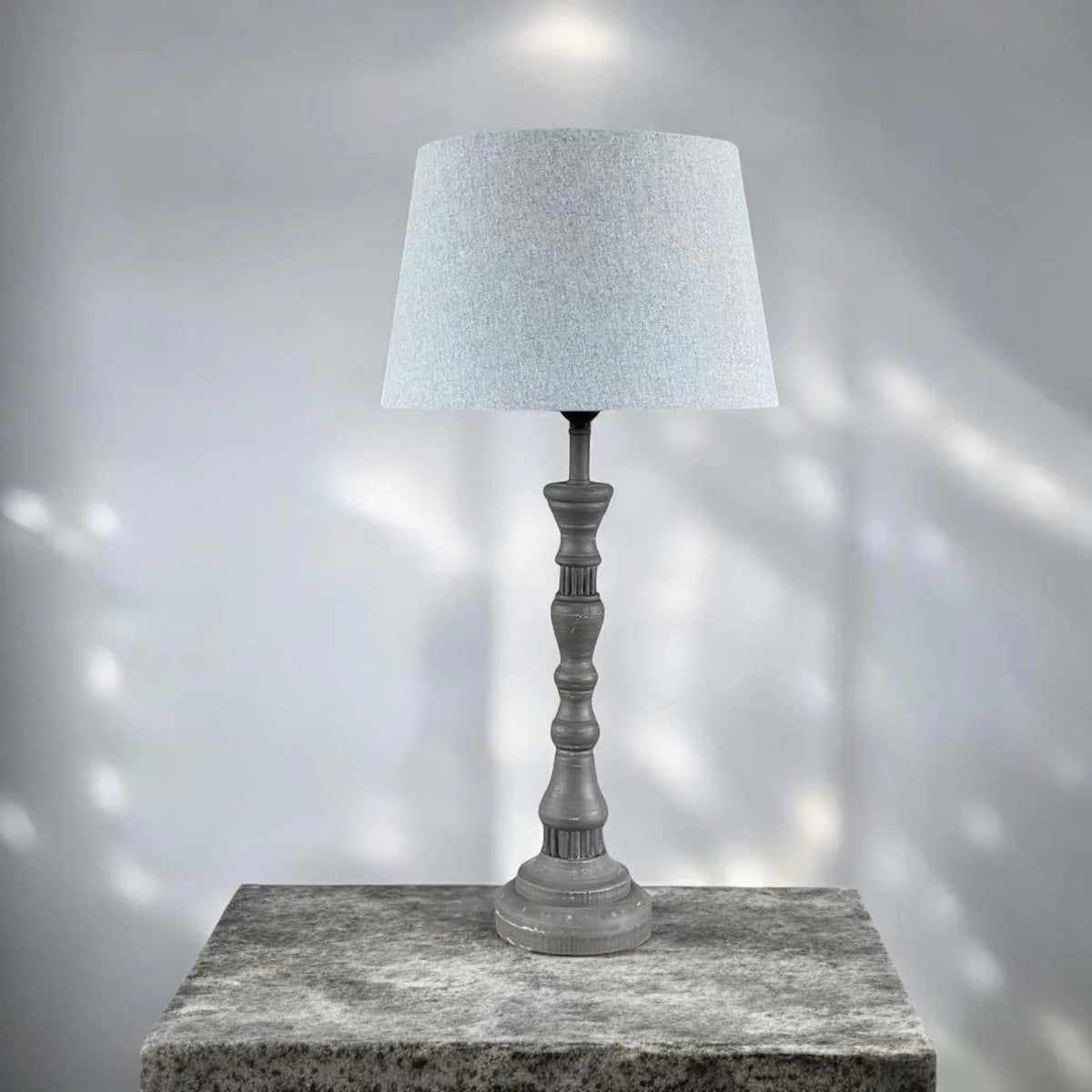 Garaffe Lamp