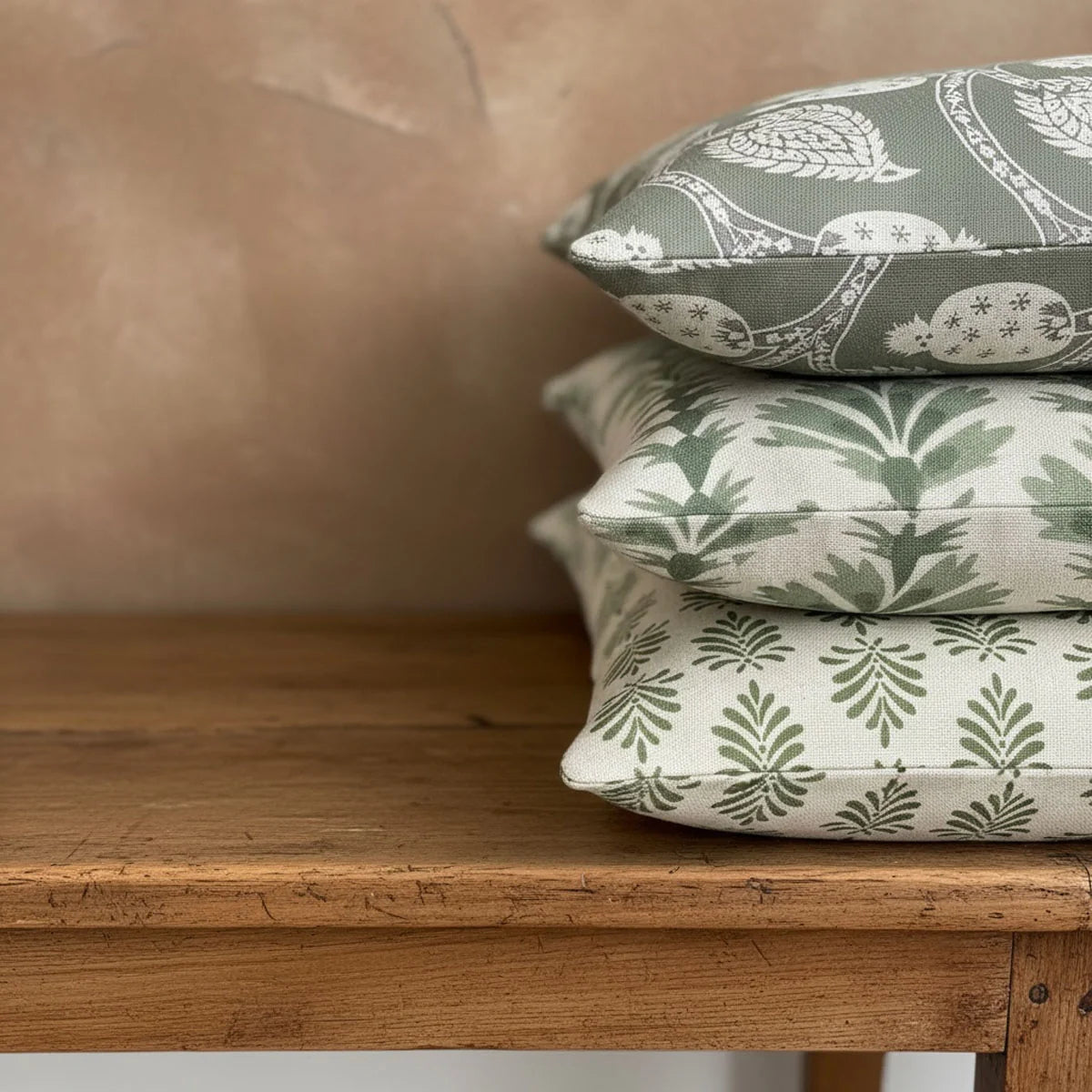 Mulberry Moss cushion