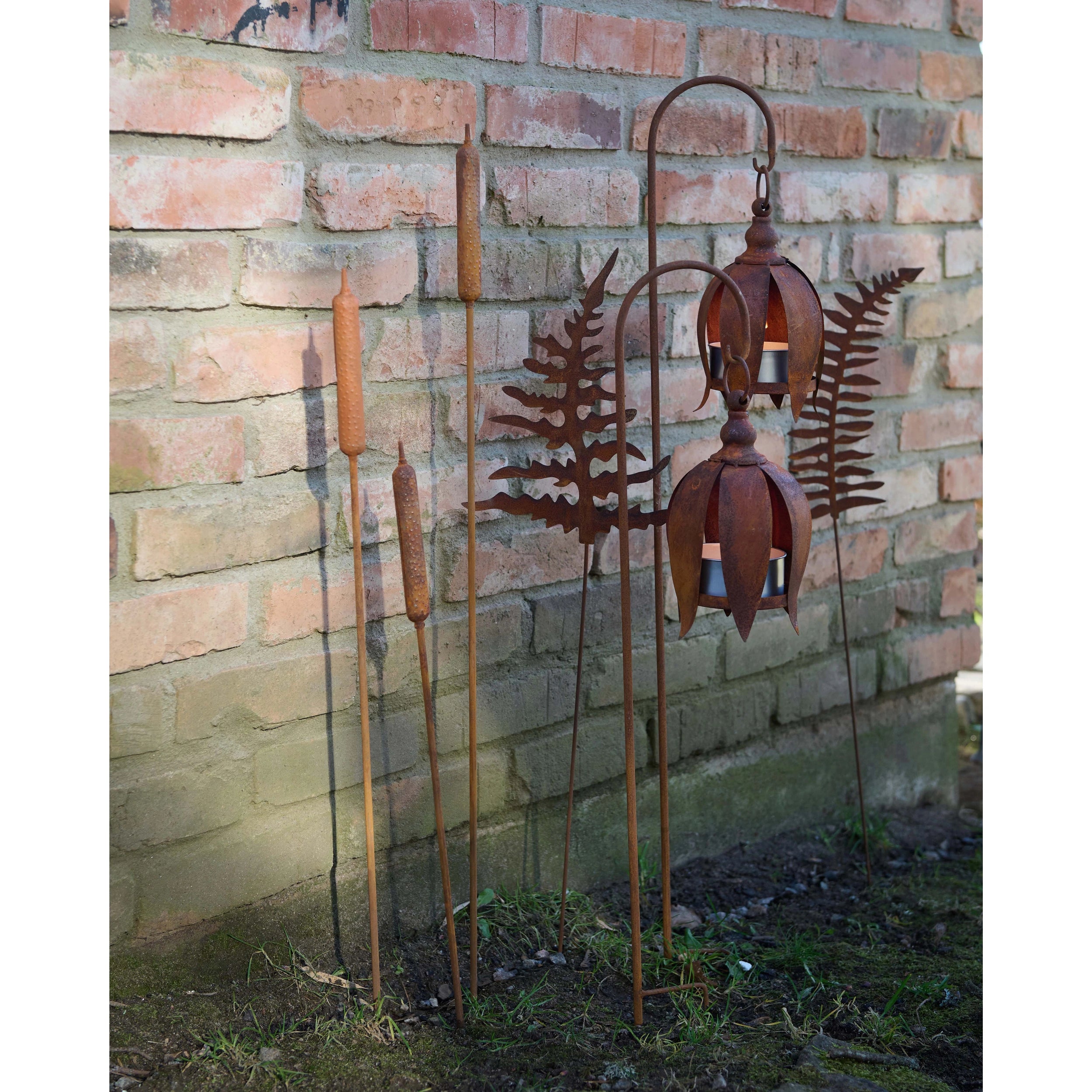 Lia Lantern Holder